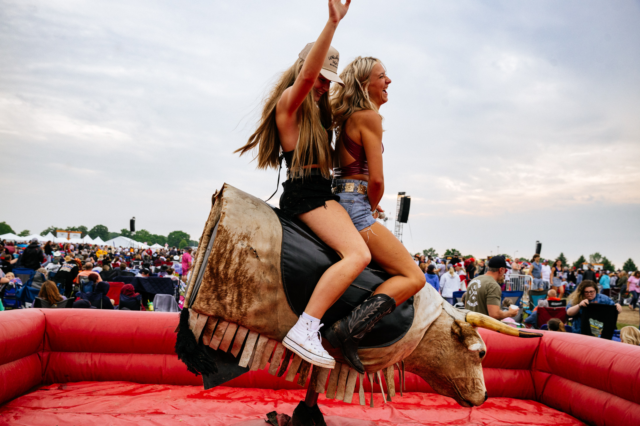 experience - Rock The Country - Hastings - Friday 6 13 25 - Lexie Alley @lexiealley -2170